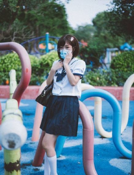 《美丽小蜜桃4