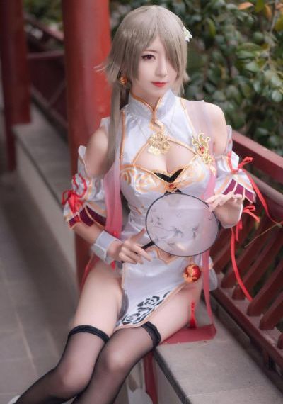 别向下看