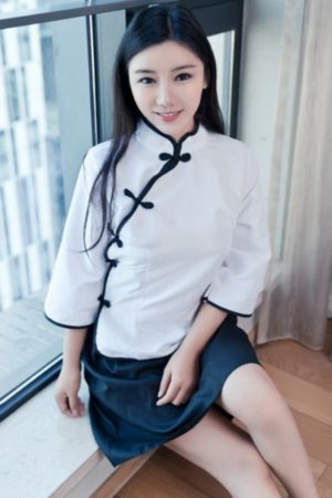 冰漪野外丰满人体1